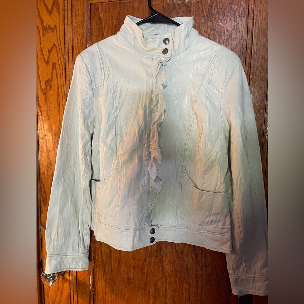 NWT Wilsons Cream Color Leather Jacket with Ruffle Size L